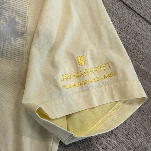 Travis Mathew Golf Polo Shirt Mens XL Yellow Performance Palm Tree Pattern - Picture 4 of 8